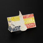 znachok.ua-Значок Трофей латунь для мероприятий и сувениров